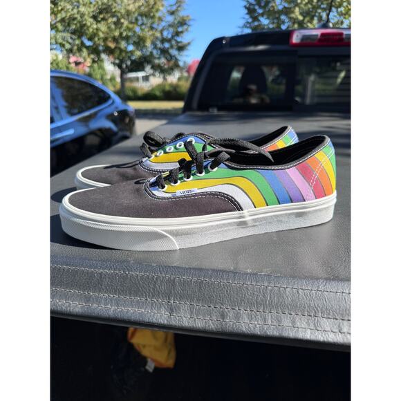 Vans Other - NEW Vans Skateboard Shoes Sneakers‎ Low Top Refract Rainbow Black Mens Size 11.5